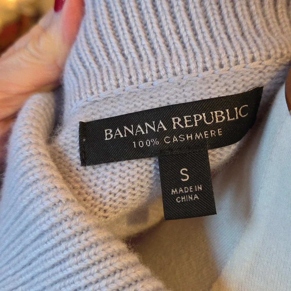 Short Sleeve Cashmere Sweater - Picture 5 of 5